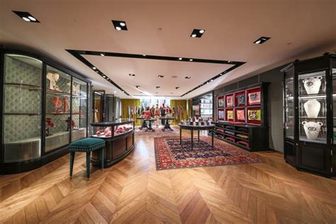 Gucci london sloane flagship